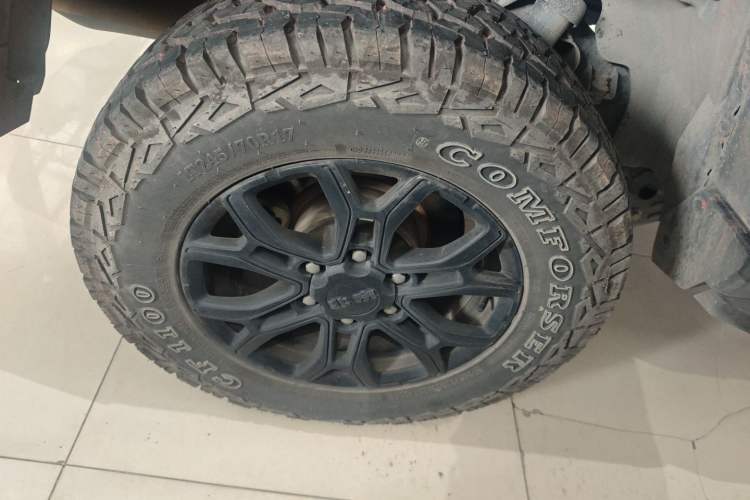 Used BAIC Off-Road BJ40 2020 2.0T Automatic Two-Wheel Drive Urban Hunter Edition Pioneer Version Right Rear Wheel Hub
