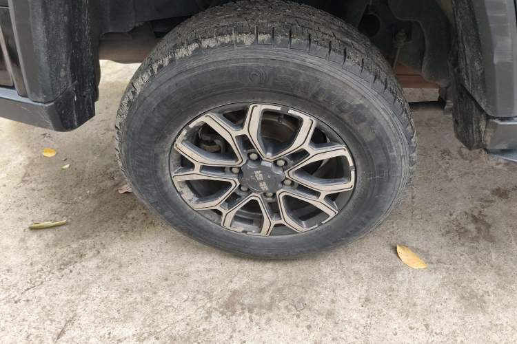 Used BAIC Off-Road BJ40 2020 2.0T Automatic Four-Wheel Drive Urban Hunter Edition Prestige Version Right Rear Wheel Hub