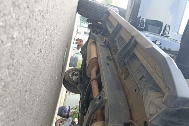 Used BAIC Off-Road BJ40 2020 2.0T Automatic Four-Wheel Drive Urban Hunter Edition Chivalrous Type Right Side Sill