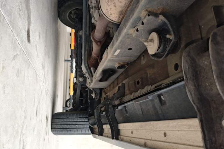 Used BAIC Off-Road BJ40 2020 2.0T Automatic Four-Wheel Drive Urban Hunter Edition Prestige Version Right Side Sill