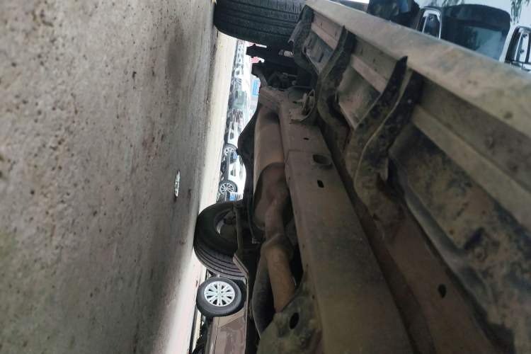 Used BAIC Off-Road BJ40 2020 2.0T Automatic Four-Wheel Drive Urban Hunter Edition Prestige Version Right Side Sill