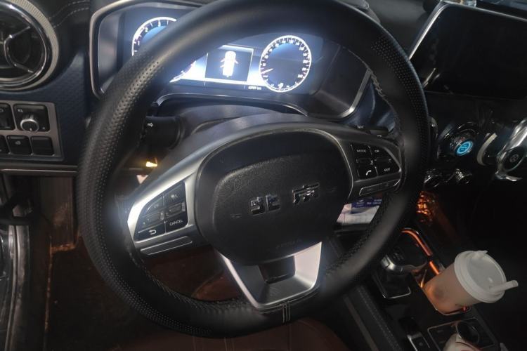 Used BAIC Off-Road BJ40 2020 2.0T Automatic Four-Wheel Drive Urban Hunter Edition Prestige Version Steering Wheel