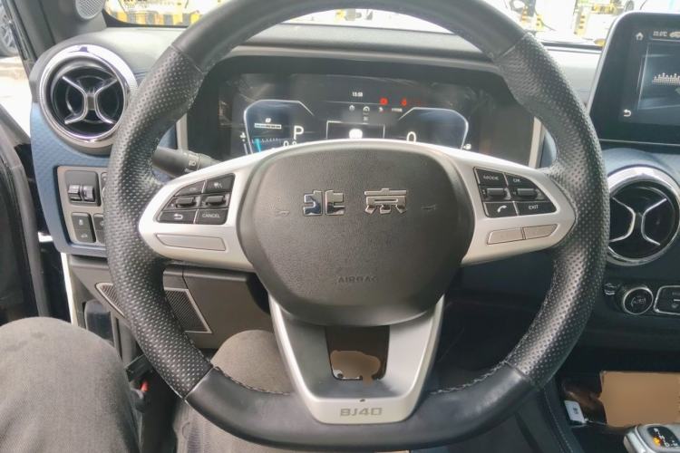 Used BAIC Off-Road BJ40 2020 2.0T Automatic Four-Wheel Drive Urban Hunter Edition Prestige Version Steering Wheel