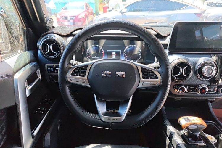 Used BAIC Off-Road BJ40 2020 2.0T Automatic Four-Wheel Drive Urban Hunter Edition Chivalrous Type Steering Wheel