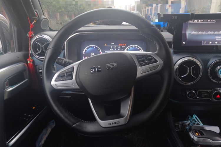 Used BAIC Off-Road BJ40 2020 2.0T Automatic Four-Wheel Drive Urban Hunter Edition Chivalrous Type Steering Wheel
