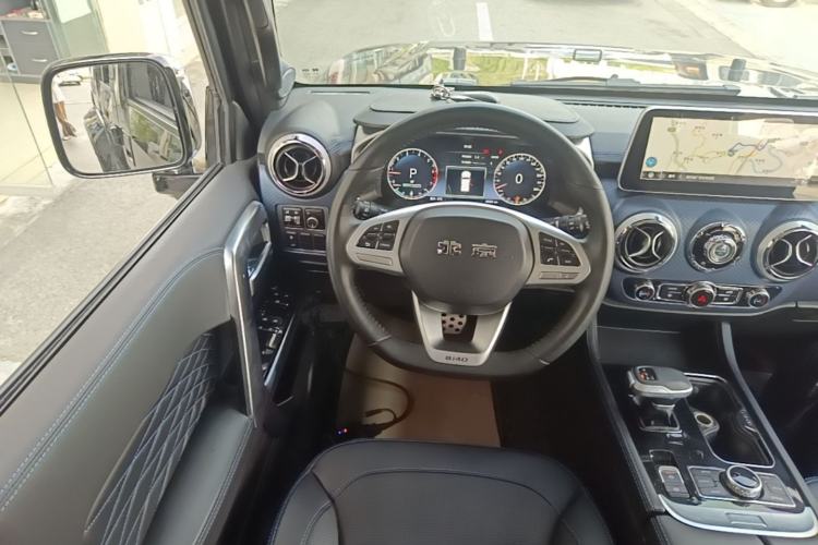 Used BAIC Off-Road BJ40 2020 2.0T Automatic Four-Wheel Drive Urban Hunter Edition Chivalrous Type Steering Wheel