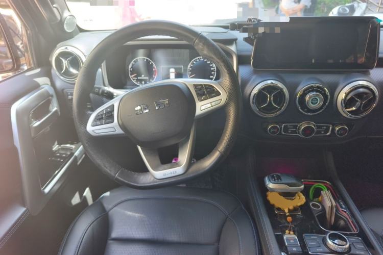 Used BAIC Off-Road BJ40 2020 2.0T Automatic Four-Wheel Drive Urban Hunter Edition Prestige Version Steering Wheel