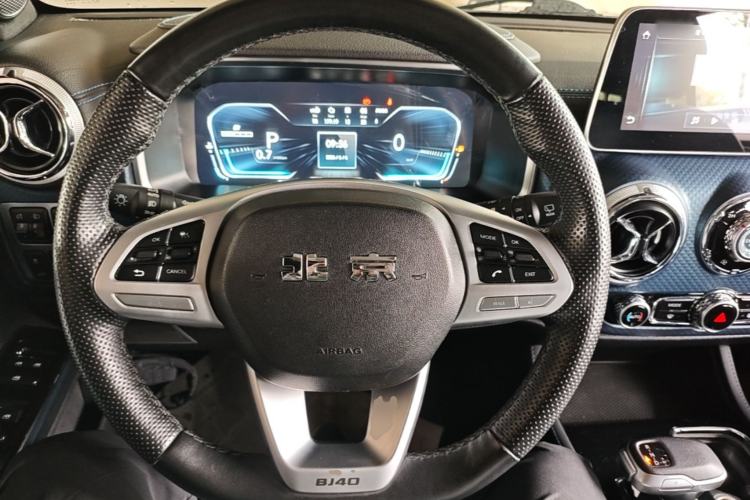 Used BAIC Off-Road BJ40 2020 2.0T Automatic Four-Wheel Drive Urban Hunter Edition Prestige Version Steering Wheel