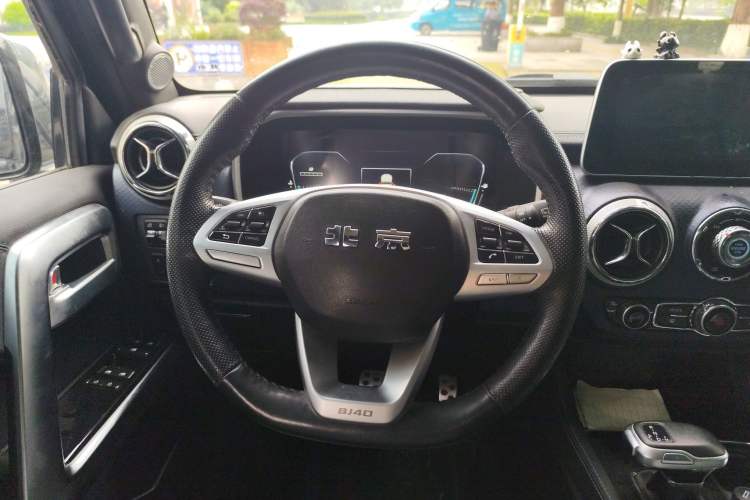 Used BAIC Off-Road BJ40 2020 2.0T Automatic Four-Wheel Drive Urban Hunter Edition Prestige Version Steering Wheel