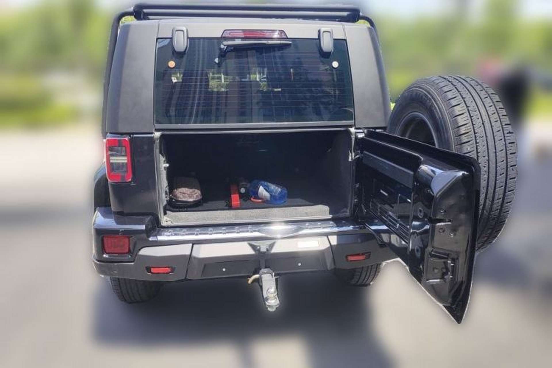 Used BAIC Off-Road BJ40 2020 2.0T Automatic Four-Wheel Drive Urban Hunter Edition Chivalrous Type Trunk