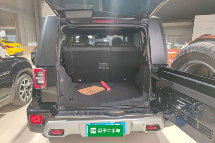 Used BAIC Off-Road BJ40 2020 2.0T Automatic Four-Wheel Drive Urban Hunter Edition Chivalrous Type Trunk