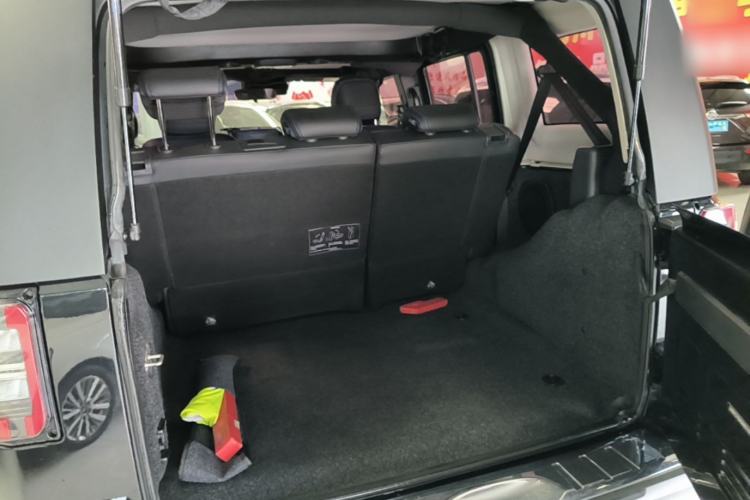 Used BAIC Off-Road BJ40 2020 2.0T Automatic Four-Wheel Drive Urban Hunter Edition Chivalrous Type Trunk