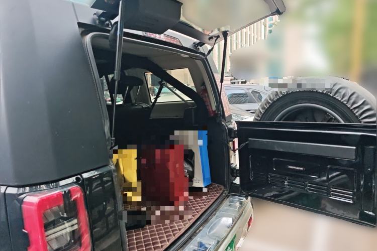 Used BAIC Off-Road BJ40 2020 2.0T Automatic Four-Wheel Drive Urban Hunter Edition Chivalrous Type Trunk