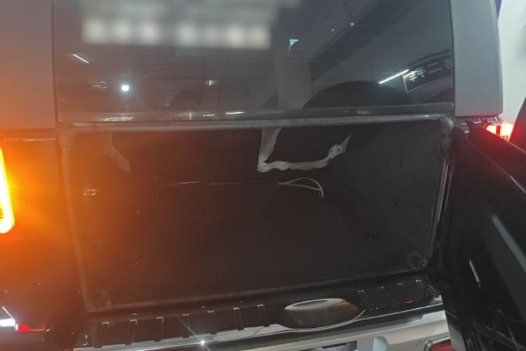 Used BAIC Off-Road BJ40 2020 2.0T Automatic Four-Wheel Drive Urban Hunter Edition Chivalrous Type Trunk