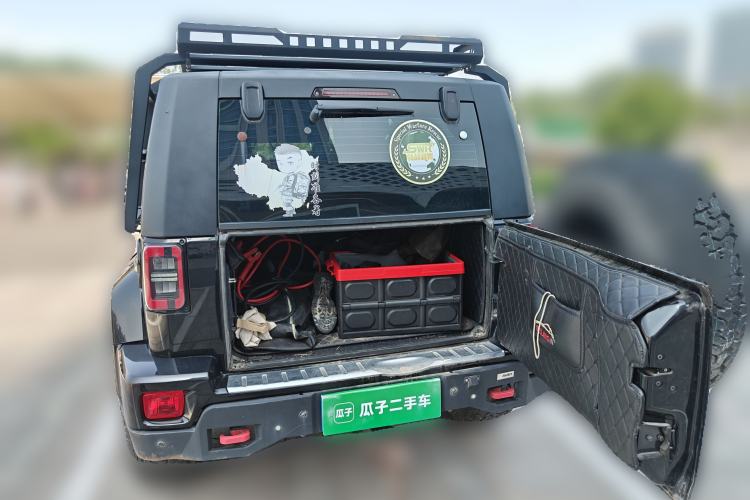 Used BAIC Off-Road BJ40 2020 2.0T Automatic Four-Wheel Drive Urban Hunter Edition Chivalrous Type Trunk