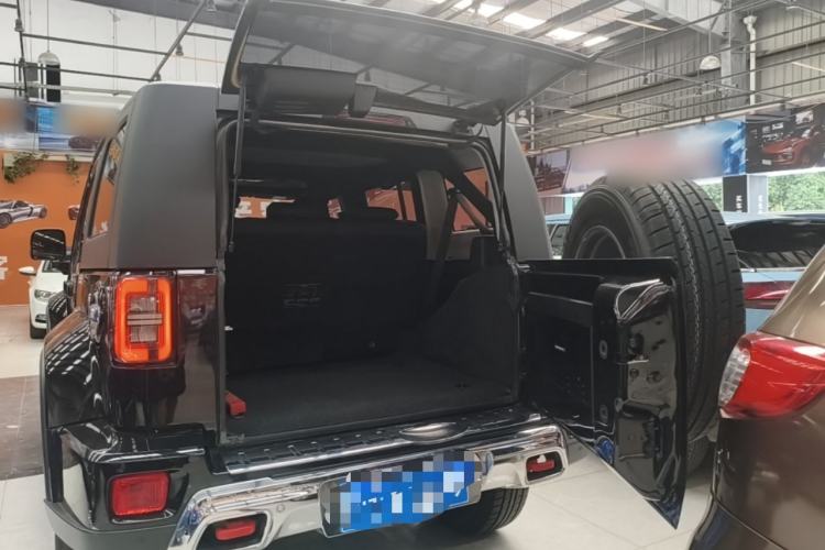 Used BAIC Off-Road BJ40 2020 2.0T Automatic Four-Wheel Drive Urban Hunter Edition Prestige Version Trunk