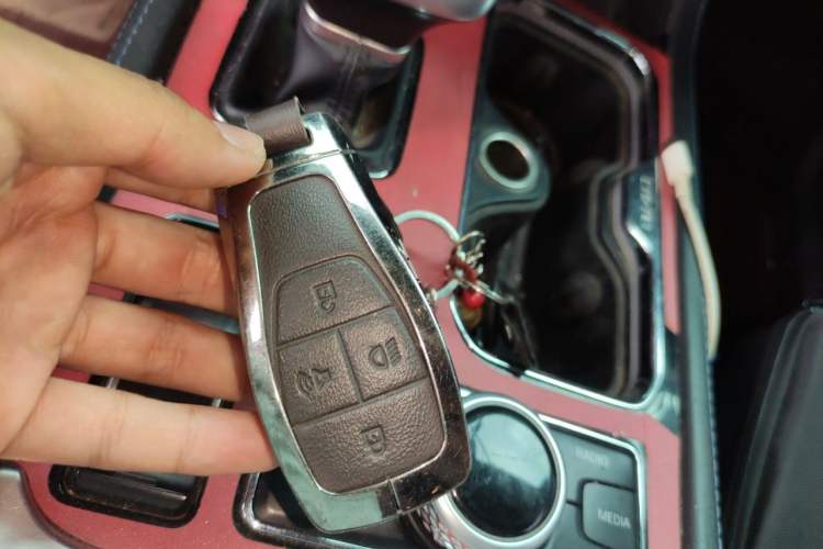 Used BAIC Off-Road BJ40 2020 2.0T Automatic Four-Wheel Drive Urban Hunter Edition Prestige Version Vehicle Key