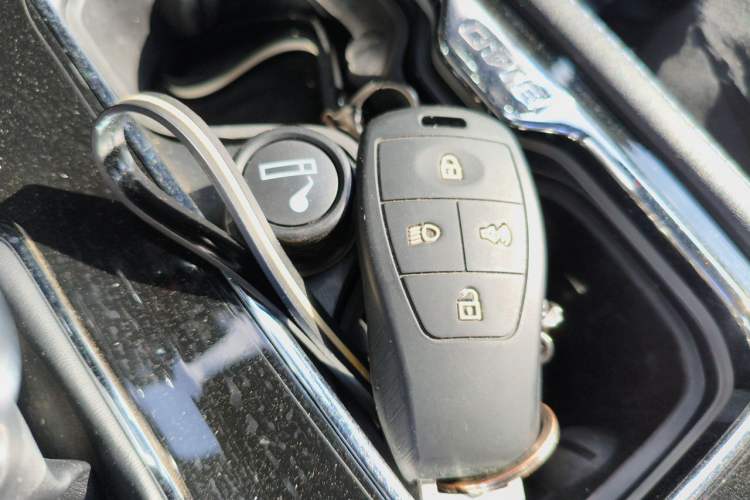 Used BAIC Off-Road BJ40 2020 2.0T Automatic Four-Wheel Drive Tribute Edition 2020 Xieke Version Vehicle Key