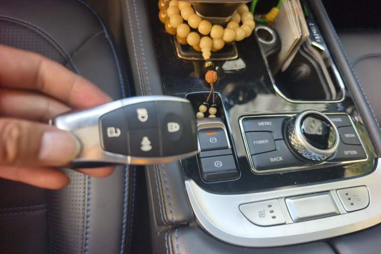 Used BAIC Off-Road BJ40 2020 2.0T Automatic Four-Wheel Drive Urban Hunter Edition Prestige Version Vehicle Key