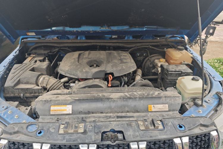 Used BAIC Off-Road BJ40 2020 2.0T Automatic Four-Wheel Drive Tribute Edition 2020 Xieke Version Engine Bay