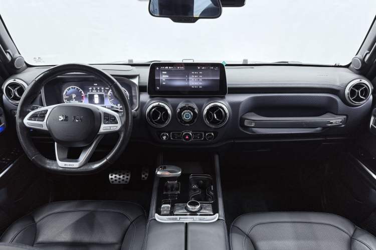 Used BAIC Off-Road BJ40 2020 2.0T Automatic Four-Wheel Drive Urban Hunter Edition Prestige Version Interior 1