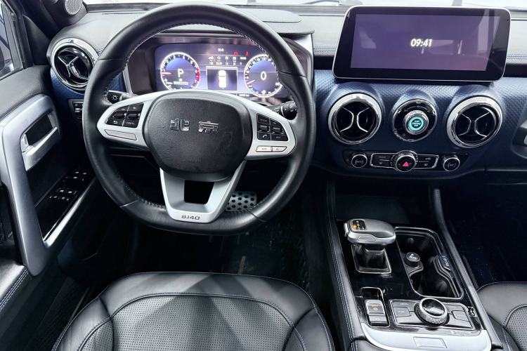 Used BAIC Off-Road BJ40 2020 2.0T Automatic Four-Wheel Drive Urban Hunter Edition Chivalrous Type Interior 2