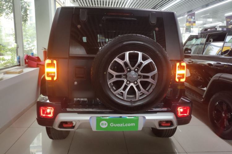 Used BAIC Off-Road BJ40 2020 2.0T Automatic Four-Wheel Drive Urban Hunter Edition Chivalrous Type Rear