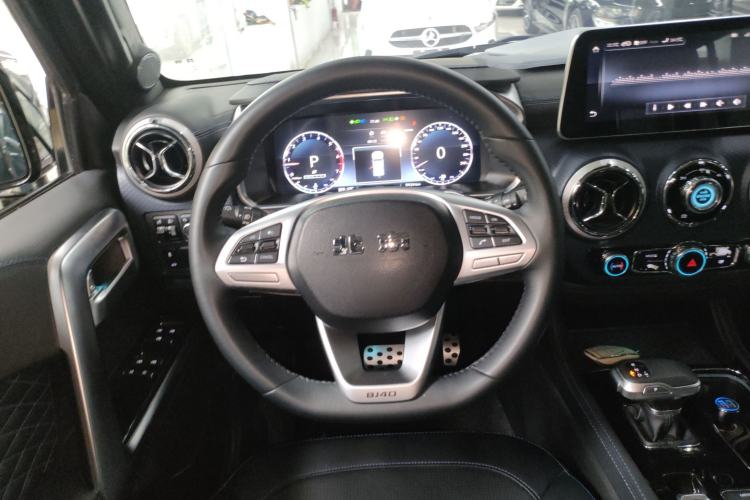 Used BAIC Off-Road BJ40 2020 2.0T Automatic Four-Wheel Drive Urban Hunter Edition Chivalrous Type Steering Wheel