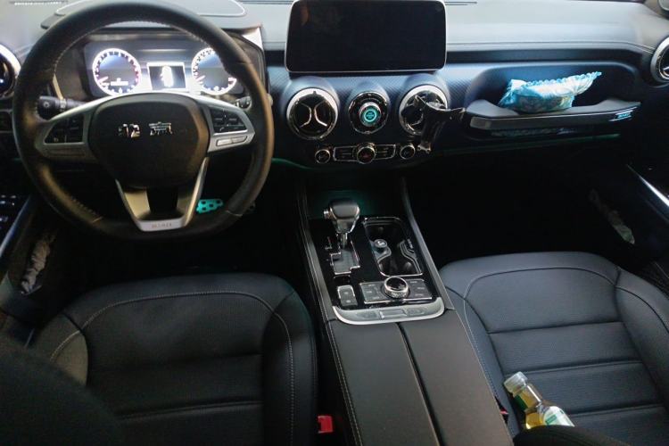 Used BAIC Off-Road BJ40 2020 2.3T Automatic Four-Wheel Drive Rainforest Expedition Edition Center Console