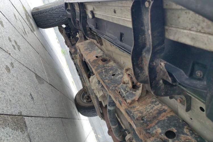 Used BAIC Off-Road BJ40 2020 2.0T Automatic Four-Wheel Drive Urban Hunter Edition Chivalrous Type Chassis Rear Left
