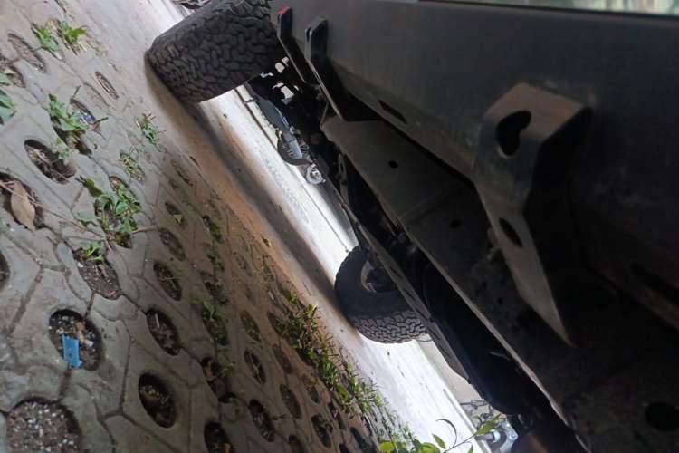 Used BAIC Off-Road BJ40 2020 2.3T Automatic Four-Wheel Drive Rainforest Expedition Edition Chassis Rear Left