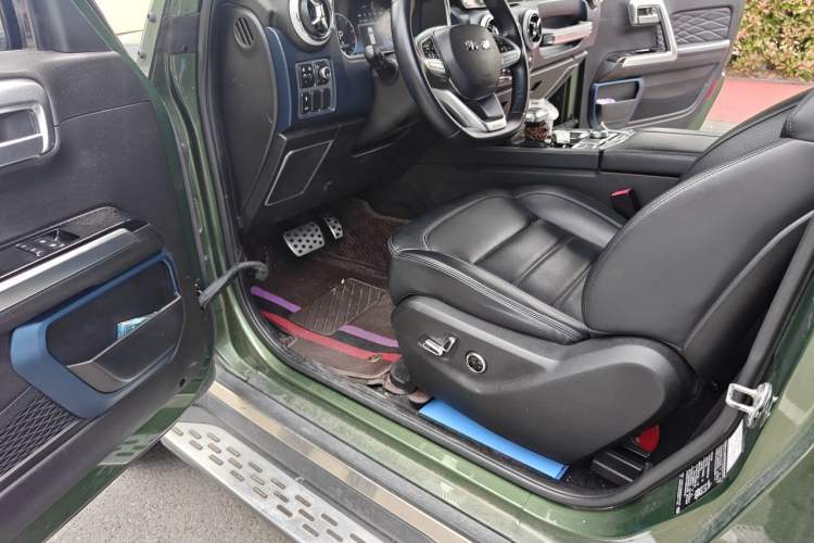 Used BAIC Off-Road BJ40 2020 2.0T Automatic Four-Wheel Drive Tribute Edition 2020 Xieke Version Driver Seat