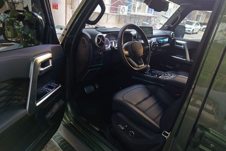 Used BAIC Off-Road BJ40 2020 2.3T Automatic Four-Wheel Drive Rainforest Expedition Edition Driver Seat