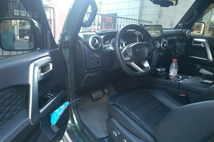 Used BAIC Off-Road BJ40 2020 2.0T Automatic Four-Wheel Drive Tribute Edition 2020 Supreme Version Driver Seat