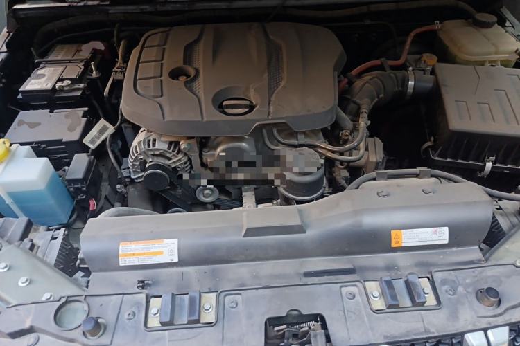Used BAIC Off-Road BJ40 2020 2.3T Automatic Four-Wheel Drive Rainforest Expedition Edition Engine Bay