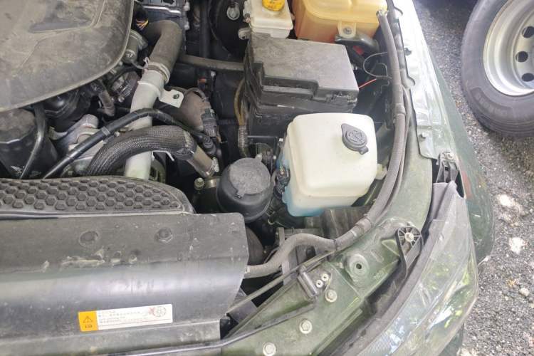 Used BAIC Off-Road BJ40 2020 2.0T Automatic Four-Wheel Drive Tribute Edition 2020 Xieke Version Engine Bay Left