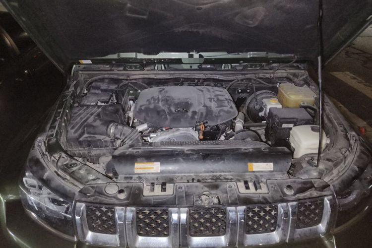Used BAIC Off-Road BJ40 2020 2.0T Automatic Four-Wheel Drive Tribute Edition 2020 Xieke Version Engine Bay