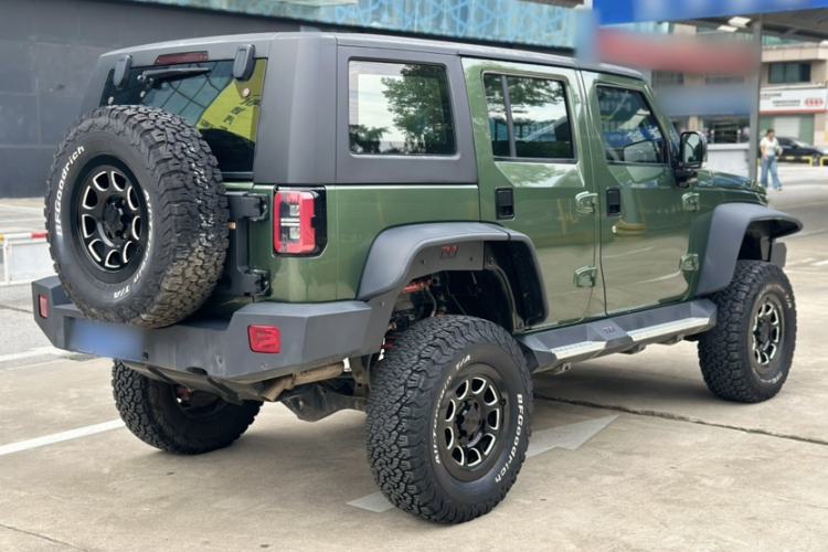 Used BAIC Off-Road BJ40 2020 2.3T Automatic Four-Wheel Drive Rainforest Expedition Edition Exterior 2