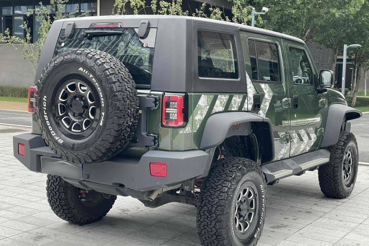 Used BAIC Off-Road BJ40 2020 2.3T Automatic Four-Wheel Drive Rainforest Expedition Edition Exterior 3