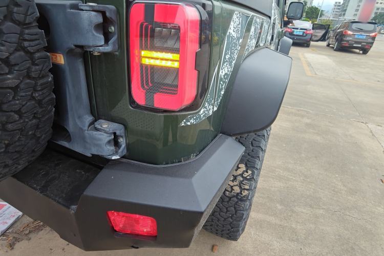 Used BAIC Off-Road BJ40 2020 2.3T Automatic Four-Wheel Drive Rainforest Expedition Edition Exterior 6