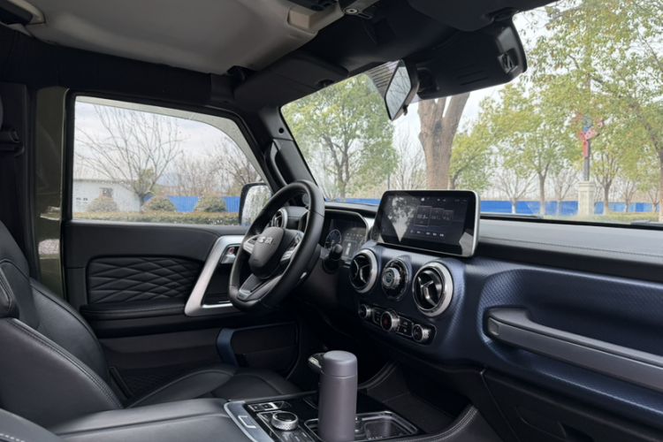 Used BAIC Off-Road BJ40 2020 2.0T Automatic Four-Wheel Drive Urban Hunter Edition Chivalrous Type Exterior 6