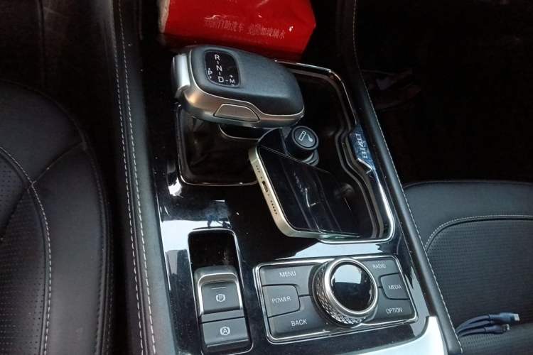 Used BAIC Off-Road BJ40 2020 2.0T Automatic Four-Wheel Drive Tribute Edition 2020 Supreme Version Gear Lever