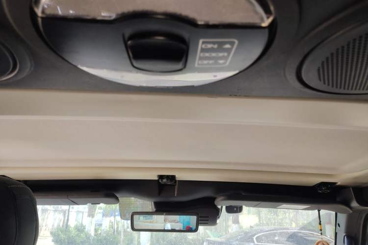 Used BAIC Off-Road BJ40 2020 2.0T Automatic Four-Wheel Drive Tribute Edition 2020 Supreme Version Headliner