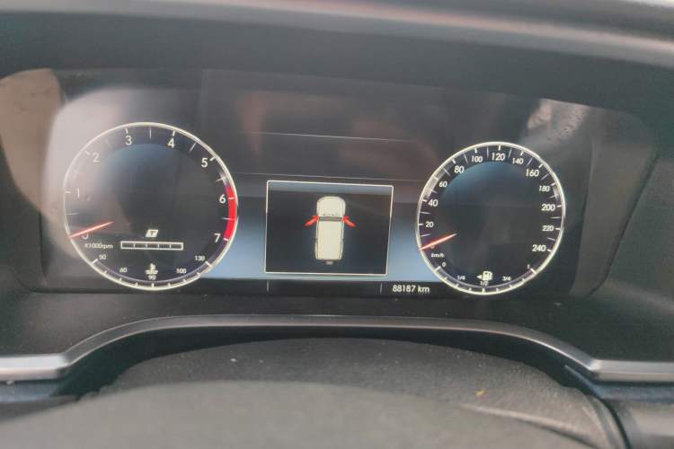 Used BAIC Off-Road BJ40 2020 2.0T Automatic Four-Wheel Drive Urban Hunter Edition Chivalrous Type Instrument Cluster