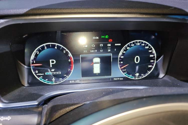 Used BAIC Off-Road BJ40 2020 2.0T Automatic Four-Wheel Drive Urban Hunter Edition Chivalrous Type Instrument Cluster