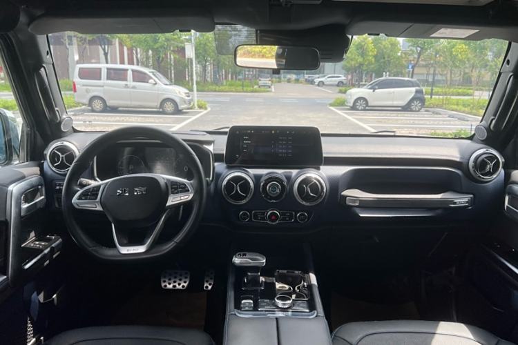 Used BAIC Off-Road BJ40 2020 2.0T Automatic Four-Wheel Drive Urban Hunter Edition Chivalrous Type Interior 7