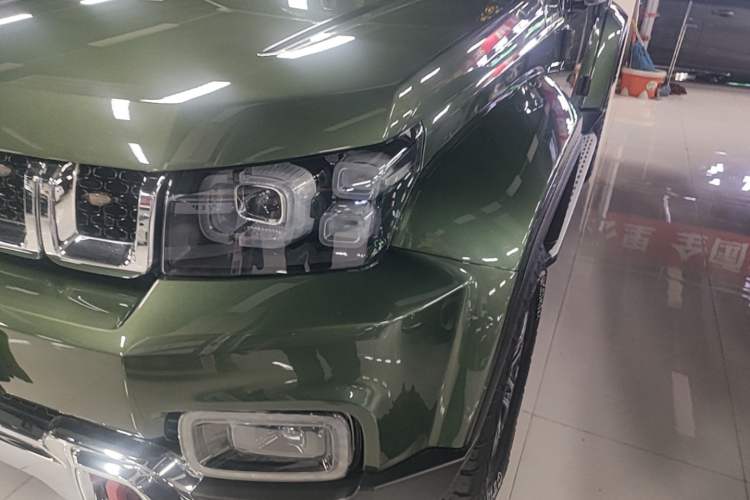 Used BAIC Off-Road BJ40 2020 2.0T Automatic Four-Wheel Drive Urban Hunter Edition Prestige Version Left Front Headlight