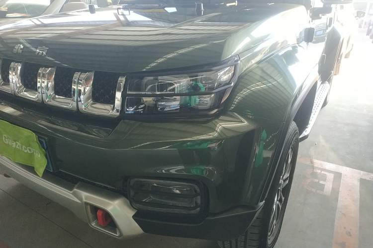 Used BAIC Off-Road BJ40 2020 2.0T Automatic Four-Wheel Drive Urban Hunter Edition Chivalrous Type Left Front Headlight
