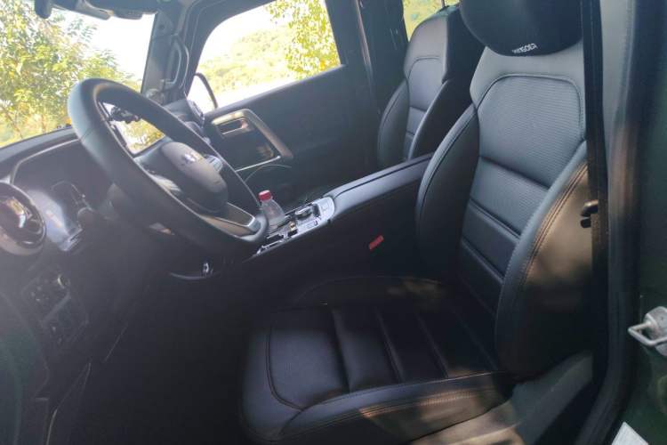 Used BAIC Off-Road BJ40 2020 2.3T Automatic Four-Wheel Drive Rainforest Expedition Edition Left Front Seat