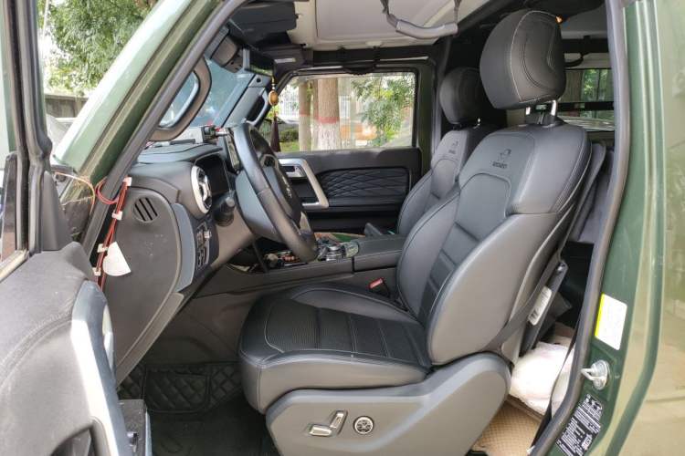 Used BAIC Off-Road BJ40 2020 2.0T Automatic Four-Wheel Drive Tribute Edition 2020 Supreme Version Left Front Seat